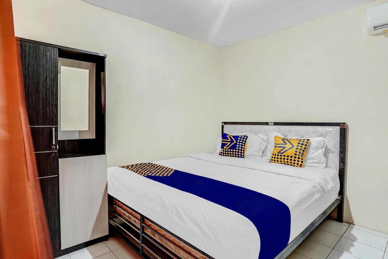 Spot On 90148 Gosepa Mayjend Sungkono Surabaya Ngoại thất bức ảnh